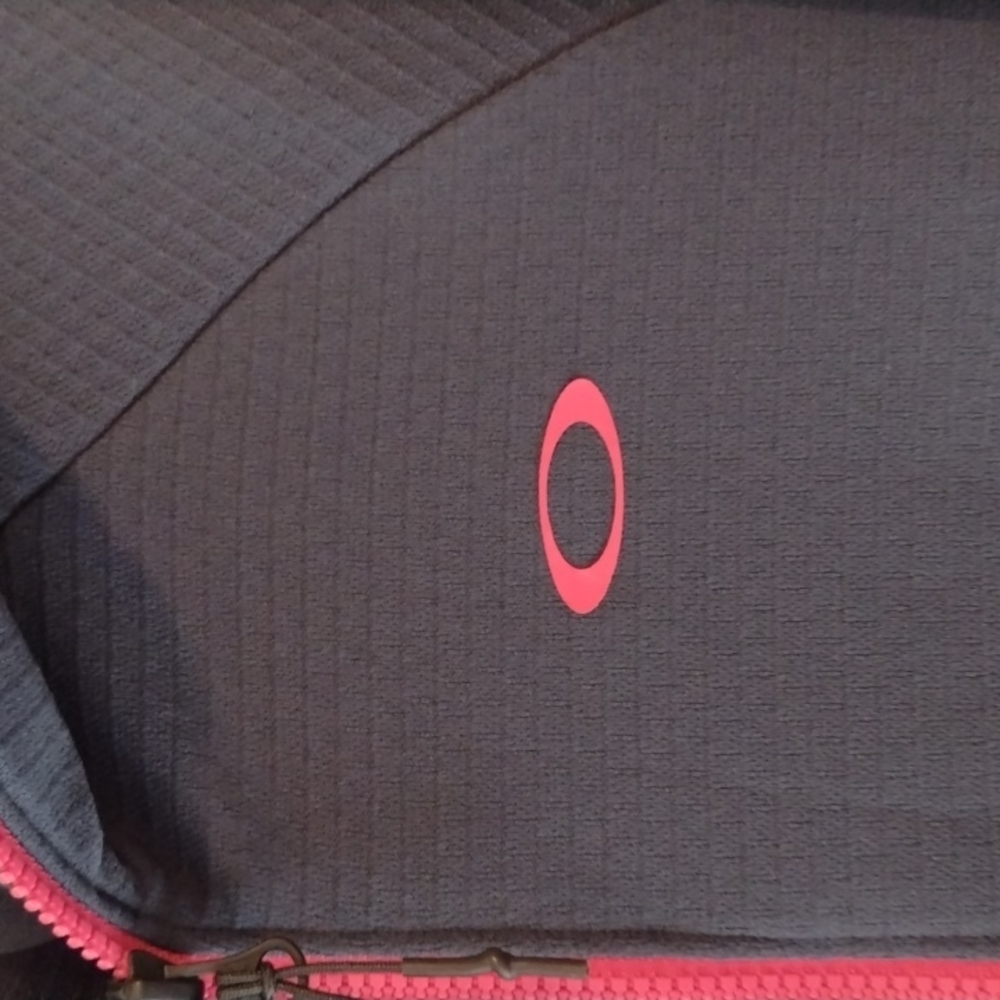 Oakley Performance Jacket Evolution Never Ends - image 2